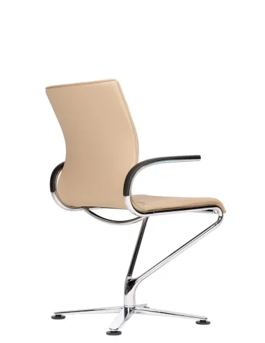 Шкіряне крісло ZÜCO RIOLA RA 112, для конференц-залу і переговорних
