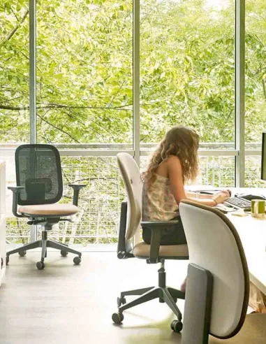 Кресло SOKOA ALAIA R (IR764), для оператора, сетчатая спинка - цена Киев, Днепр, Харьков, Одесса, Львов, Запорожье, Винница