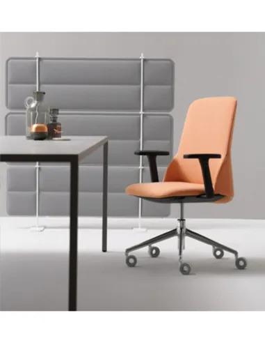 Кресло QUINTI SEDUTE DEEP MANAGERIAL, офисное, белый корпус - цена Киев, Харьков, Днепр, Одесса, Львов, Запорожье, Ужгород