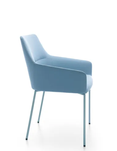 Кресло PROFIM CHIC 20H EPO, мягкое, на ножках, для посетителей