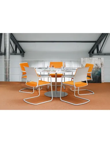 Кресло KLOBER MERA MER46, для посетителей, на полозьях - цена Киев, Днепр, Одесса, Львов, Харьков, Ивано-Франковск, Черновцы