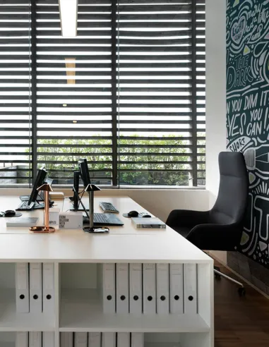 Кресло SITIA DARWIN, для руководителя, тканевое - цена Киев, Днепр, Одесса, Харьков, Львов, Винница, Запорожье, Полтава