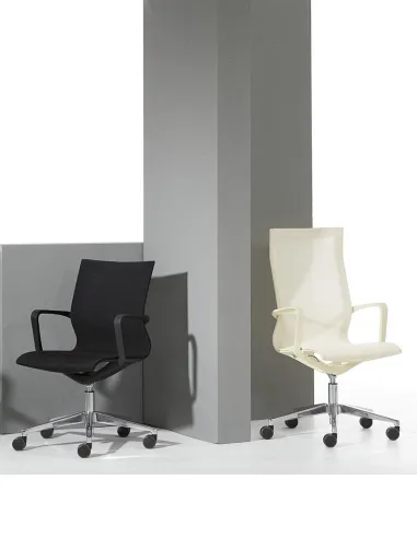 Кресло VAGHI YALTA EXECUTIVE, для руководителя, сетчатое