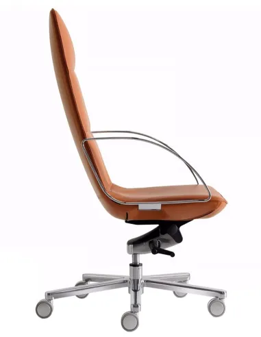 Кресло QUINTI SEDUTE AMELIE COMFORT для руководителя, кожаное