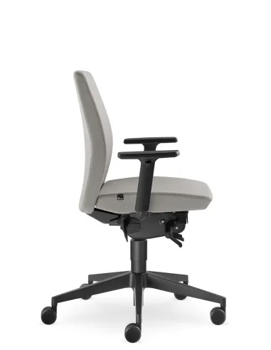 Кресло LD SEATING ALVA 332 SYS эргономичное, со средней спинкой - цена Киев, Днепр, Одесса, Львов, Харьков