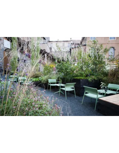 Стул PEDRALI ARA 316 оранжевый, с подлокотниками - купить Киев, Днепр, Одесса, Львов, Харьков