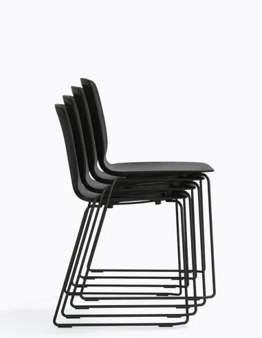 Стул PEDRALI BABILA 2740 BLACK на полозьях - купить Киев, Днепр, Одесса, Львов, Харьков