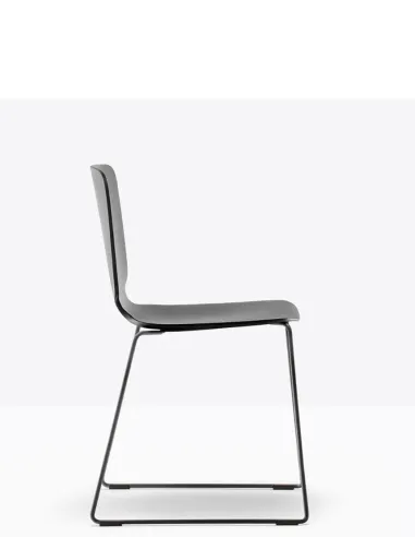 Стул PEDRALI BABILA 2720 BLACK на полозьях - купить Киев, Днепр, Одесса, Львов, Харьков