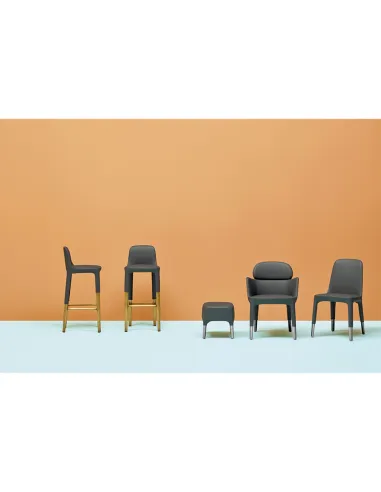 Конференц-кресло PEDRALI ESTER 696F- купить Киев, Днепр, Одесса, Львов, Харьков