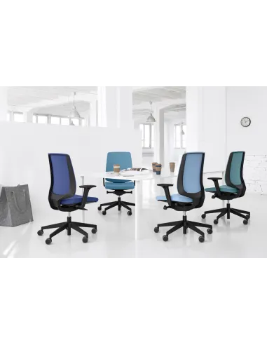 Кресло PROFIM LIGHT UP (230SL BLACK P61PU), для оператора