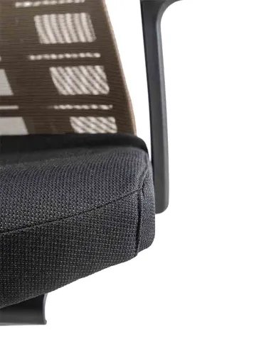 Кресло INTERSTUHL PURE PU213 BROWN MESH  - купить Киев, Днепр, Одесса, Львов, Харьков