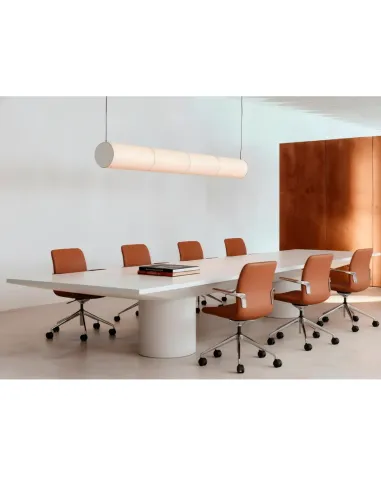 Конференц-крісло KRESLALUX MILA FK015-B11 Orange, шкіряне | Kreslalux