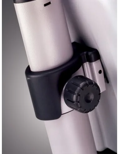 Кресло Mealux Y-317 BN обивка голубая со зверятами