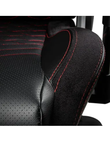 Кресло NOBLECHAIRS EPIC BLACK/RED для геймера