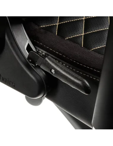 Кресло NOBLECHAIRS EPIC BLACK/GOLD для геймера