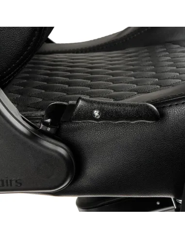 Кресло NOBLECHAIRS EPIC BLACK LEATHER для геймера