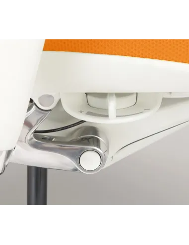 Крісло Sabrina SO Okamura - Купити офісне крісло з підголовником. Ціна в Києві, Харкові, Дніпрі, Одесі, Донецьку