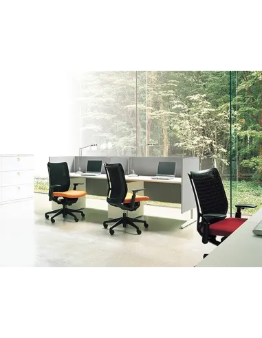 Кресло Okamura Visconte для оператора с подлокотником, поясничным упором