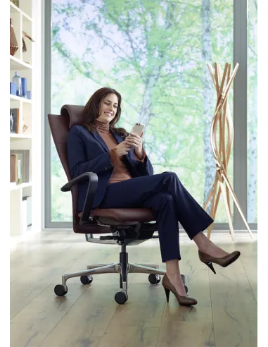 Кресло KLOBER CIELLO для руководителя
