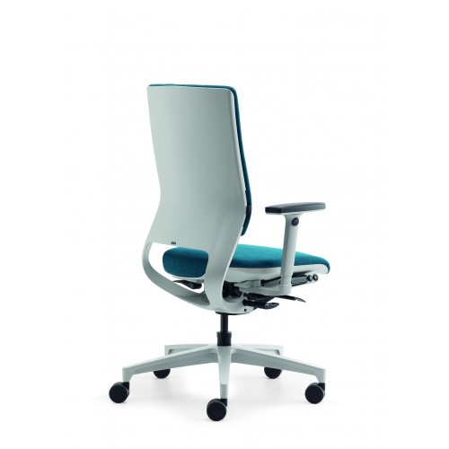 Кресло KLOBER KLIMASTUHL для персонала премиум класса Кресло KLOBER KLIMASTUHL для персонала премиум класса