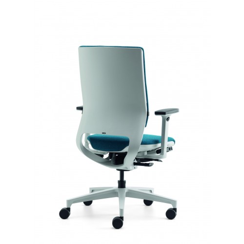 Кресло KLOBER KLIMASTUHL для персонала премиум класса Кресло KLOBER KLIMASTUHL для персонала премиум класса