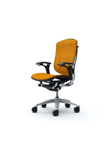 Кресло Okamura Contessa для руководителя, с колесиками для мягких покрытий, сетка