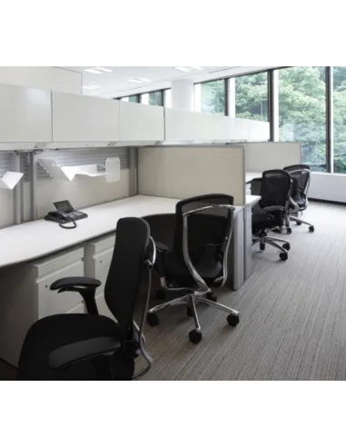 Кресло Okamura Contessa для руководителя, с колесиками для мягких покрытий, сетка