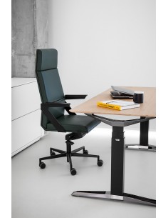 Кресло VANK FIL для руководителя, кожаное 2