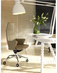 Кресло QUINTI SEDUTE HYWAY SOFT для руководителя, кожаное 2