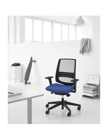 Кресло PROFIM LIGHT UP (250SL BLACK P61PU, NX-16), для оператора