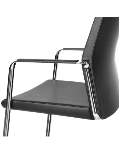 Кресло PROFIM MY TURN 21VN CHROME-O на полозьях, для посетителей, кожаное